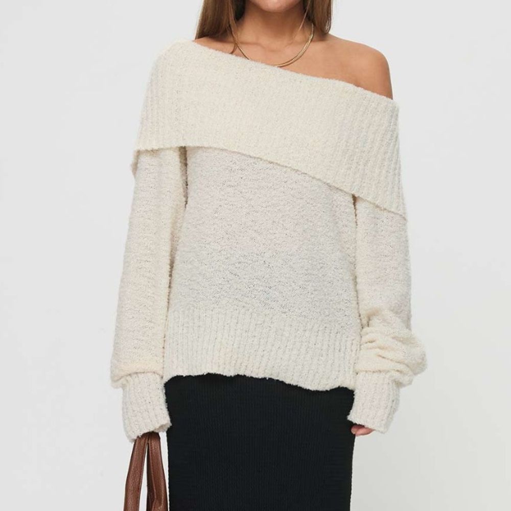 Off the shoulder sweater in cream